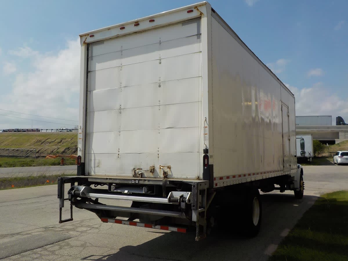 2018 Freightliner/Mercedes M2 106 685655