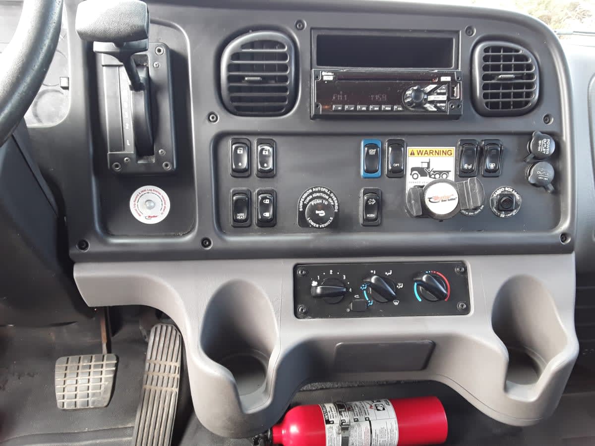 2018 Freightliner/Mercedes M2 106 685659