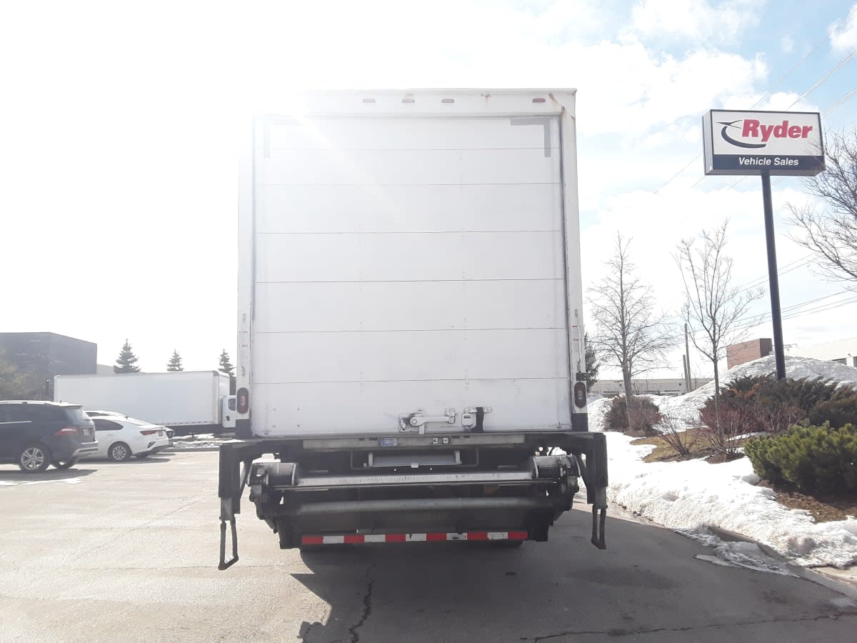 2018 Freightliner/Mercedes M2 106 685660