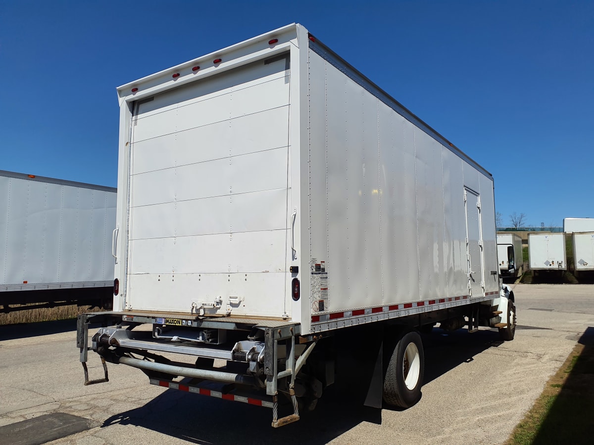 2018 Freightliner/Mercedes M2 106 685663