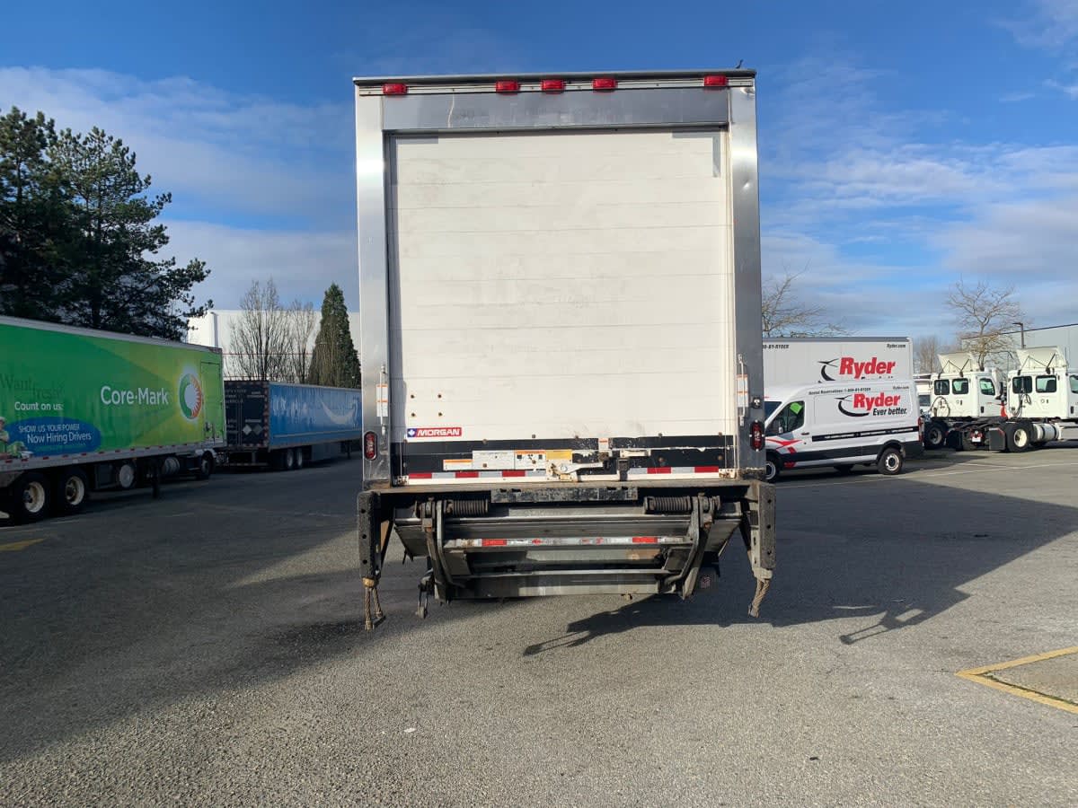 2018 Freightliner/Mercedes M2 106 685690