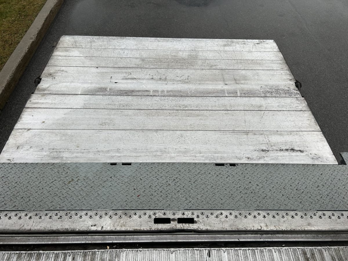 2018 Freightliner/Mercedes M2 106 685696