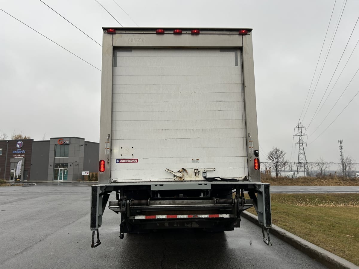 2018 Freightliner/Mercedes M2 106 685696