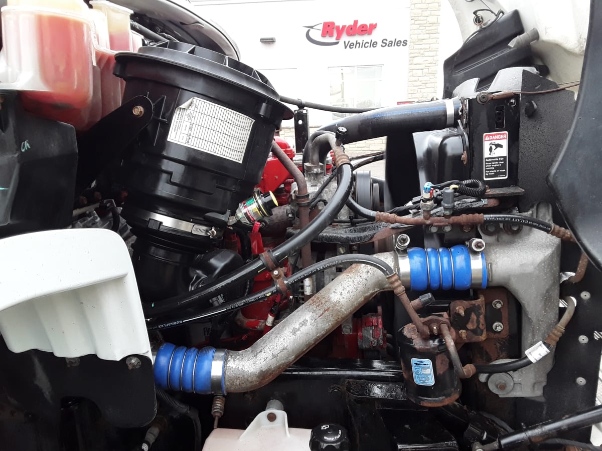 2018 Freightliner/Mercedes M2 106 685698