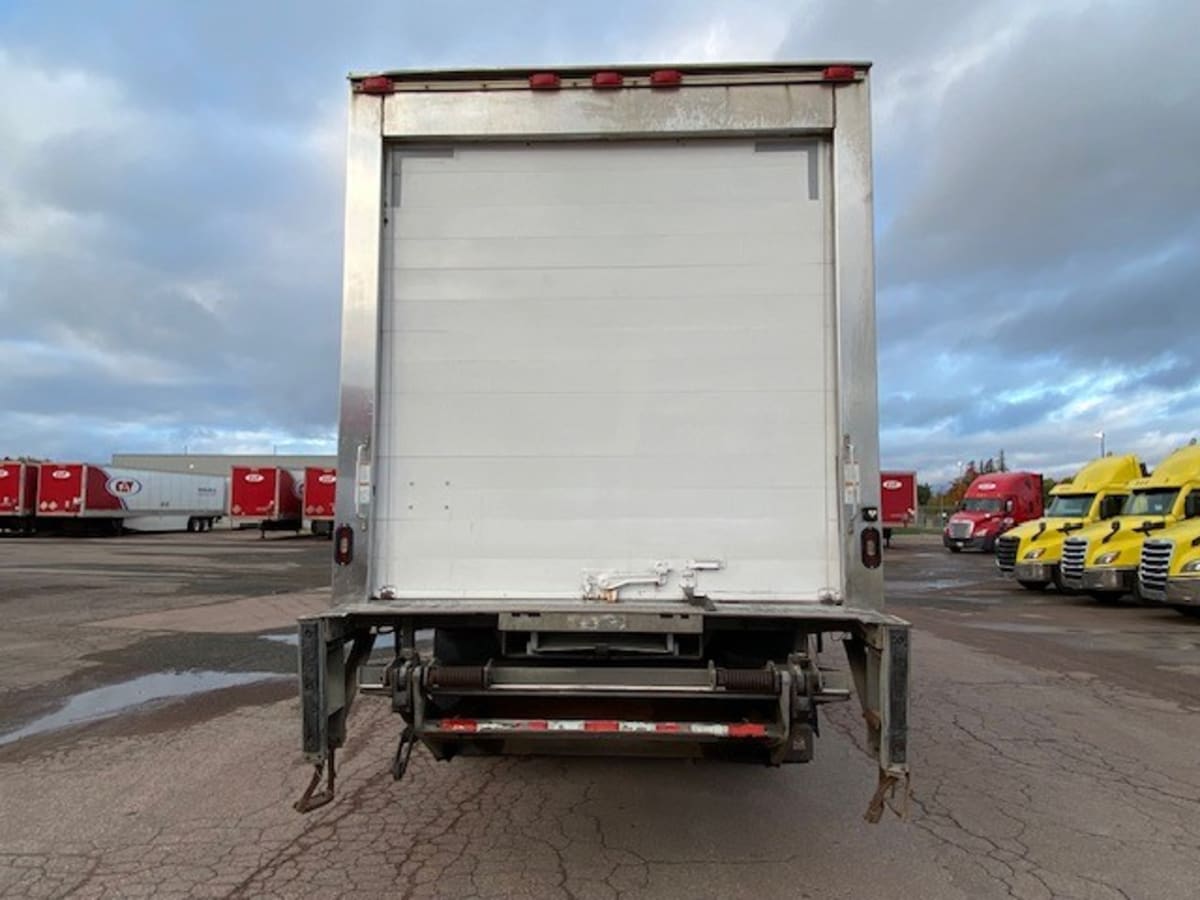 2018 Freightliner/Mercedes M2 106 685700