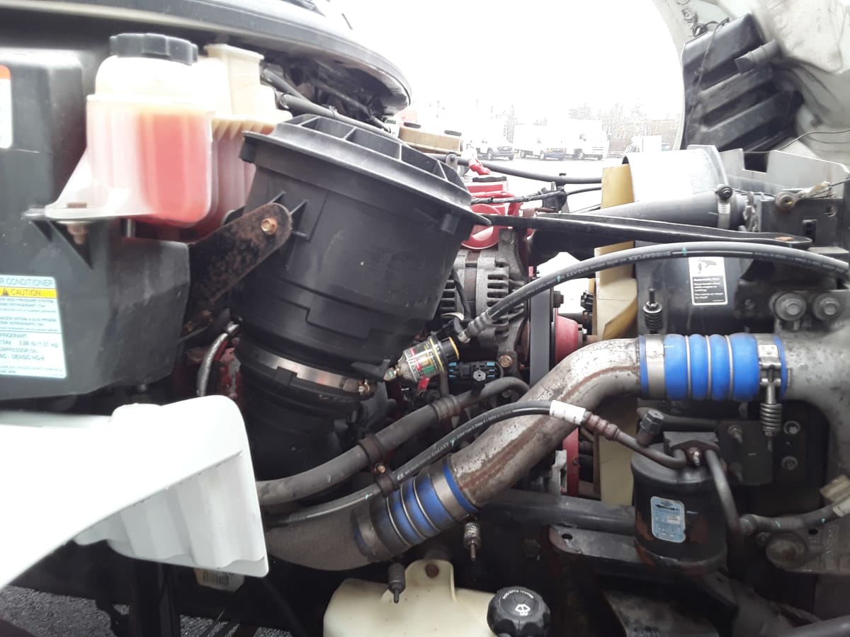 2018 Freightliner/Mercedes M2 106 685705