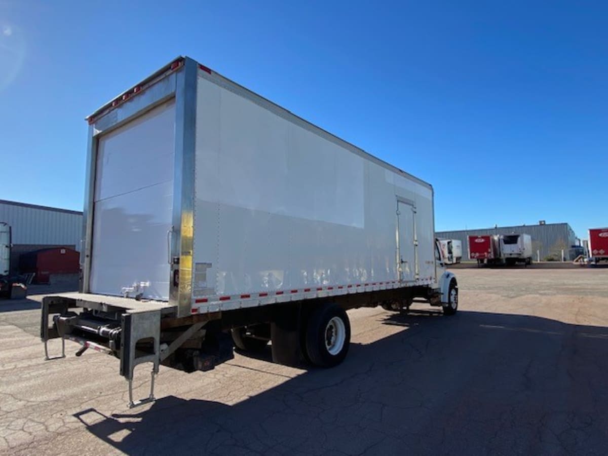 2018 Freightliner/Mercedes M2 106 685706
