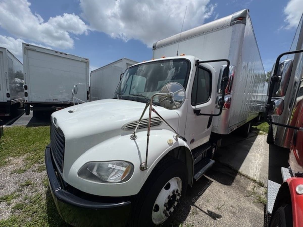 2018 Freightliner M2 106 685717