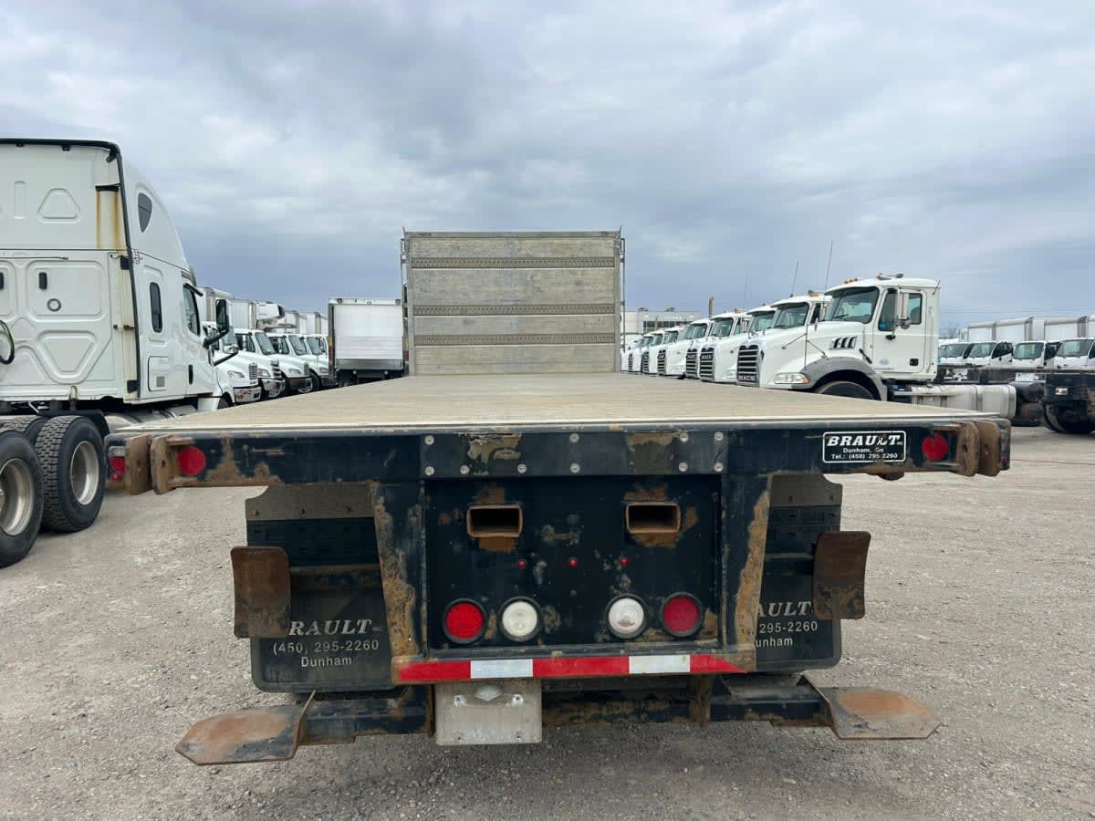 2018 Mack Trucks, Inc. GU 800 685725