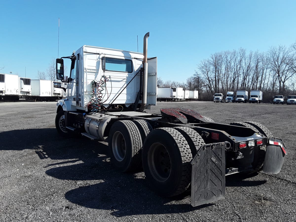 2018 Volvo VNL64TRACTOR 685728