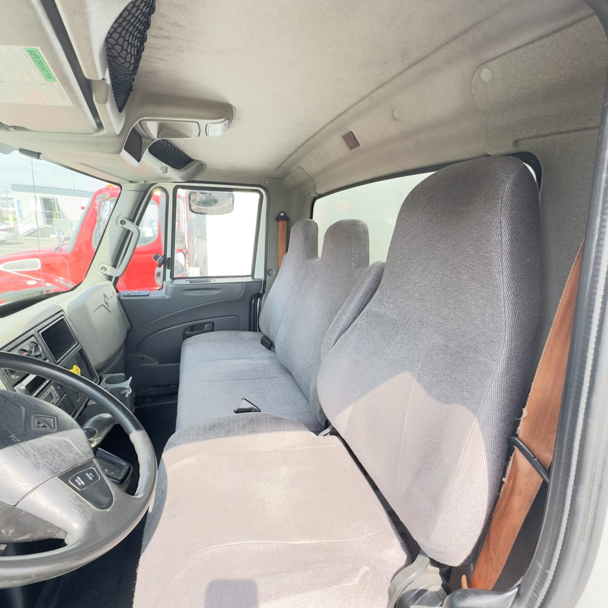 2018 Navistar International 4300 685795