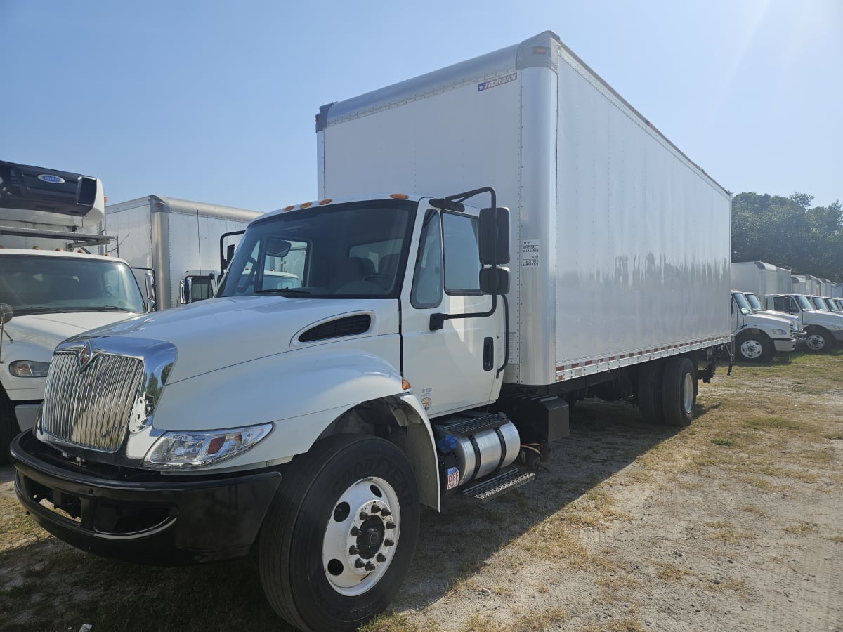 2018 Navistar International 4300 685818