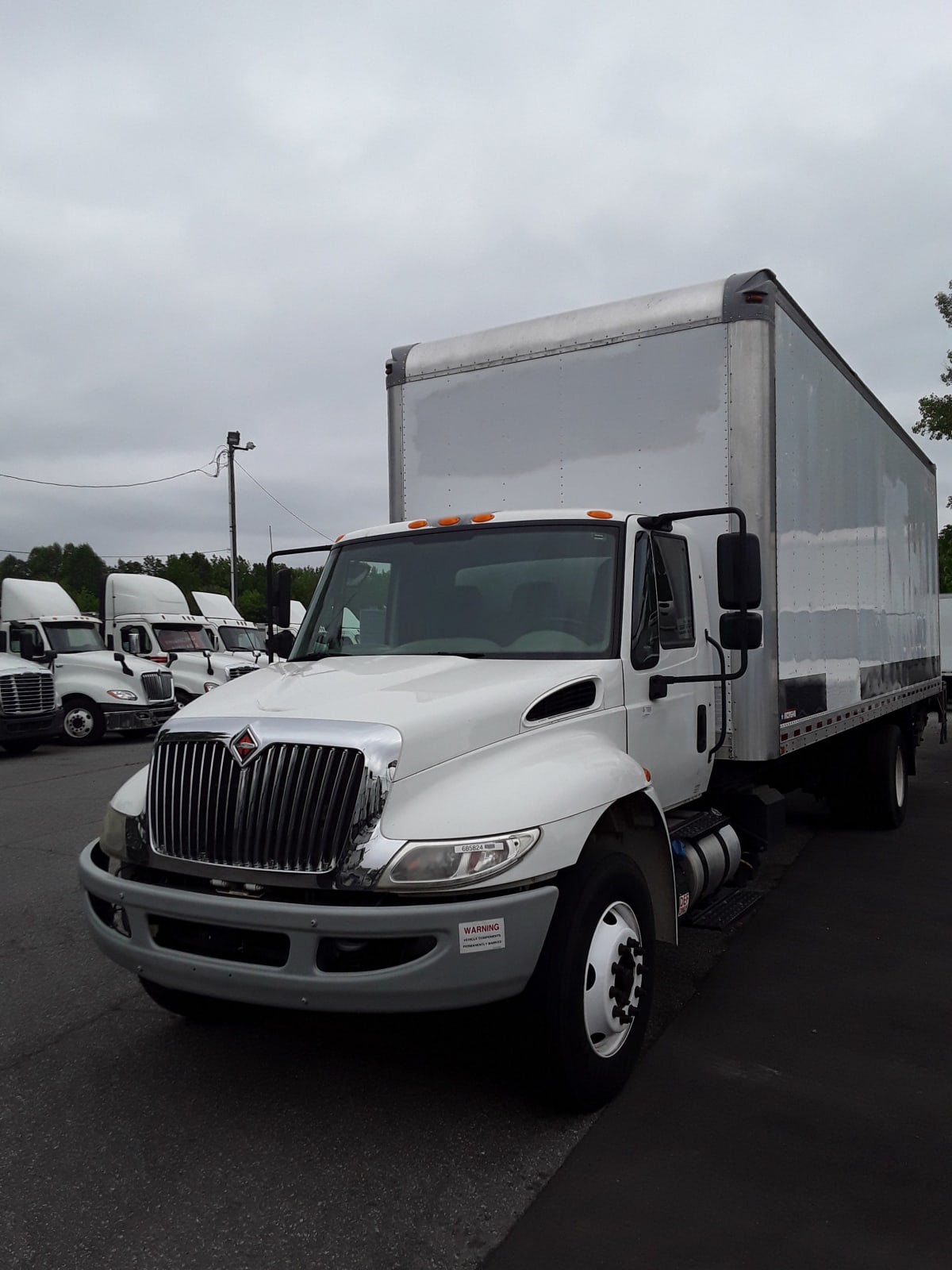 2018 Navistar International 4300 685824