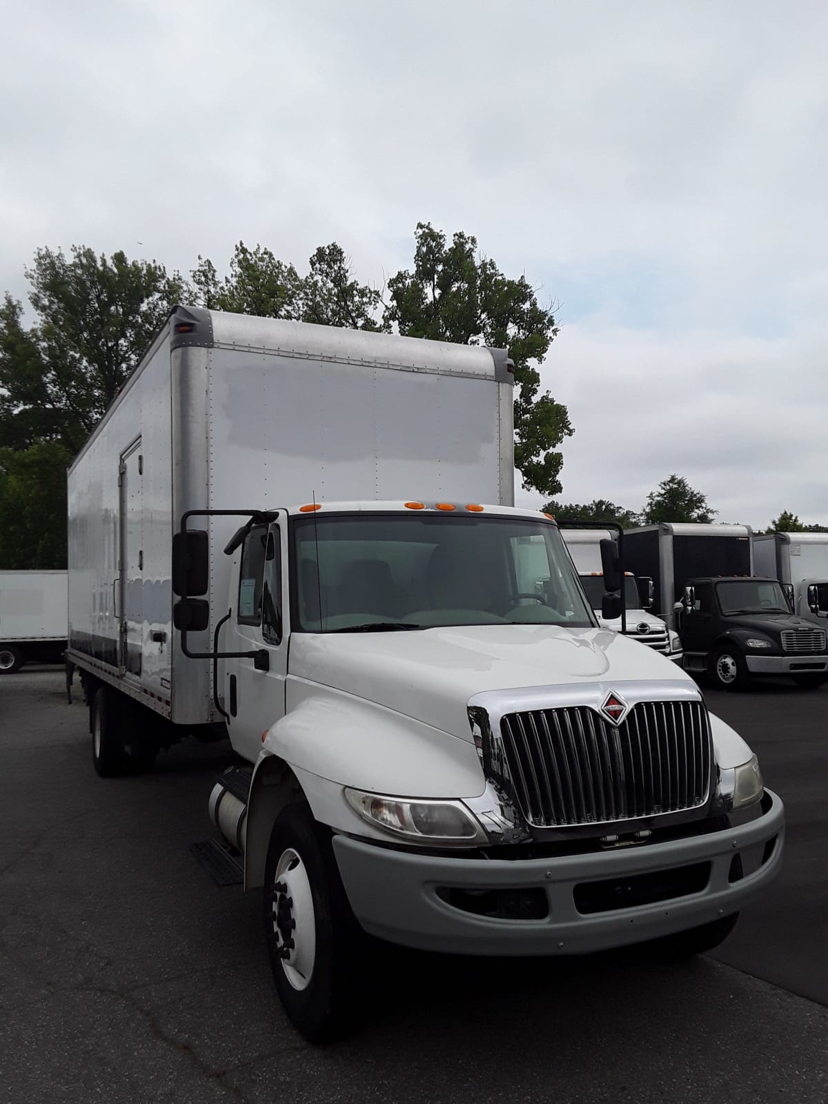 2018 Navistar International 4300 685824