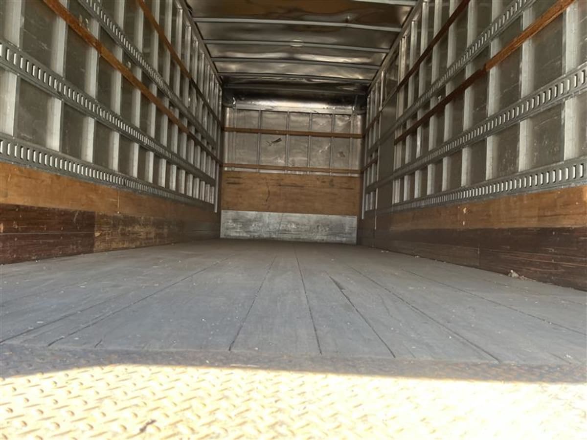 2018 Navistar International 4300 685835