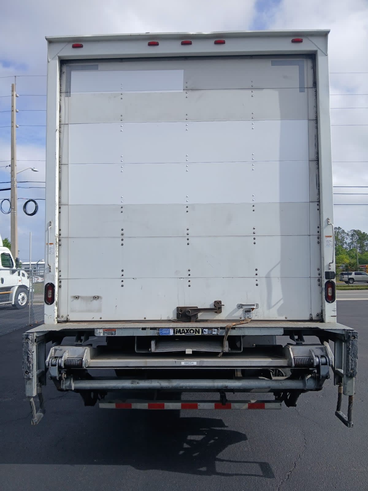 2018 Navistar International 4300 686254