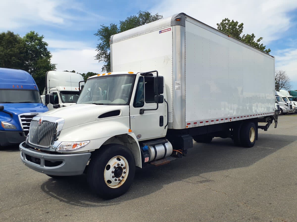 2018 Navistar International 4300 686256