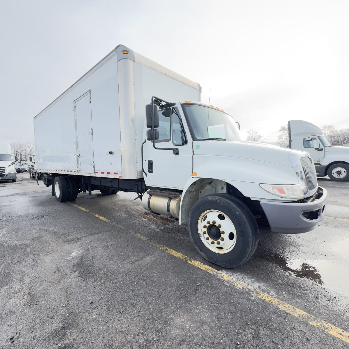 2018 Navistar International 4300 686270