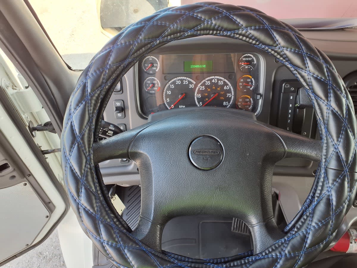 2018 Freightliner M2 106 686352
