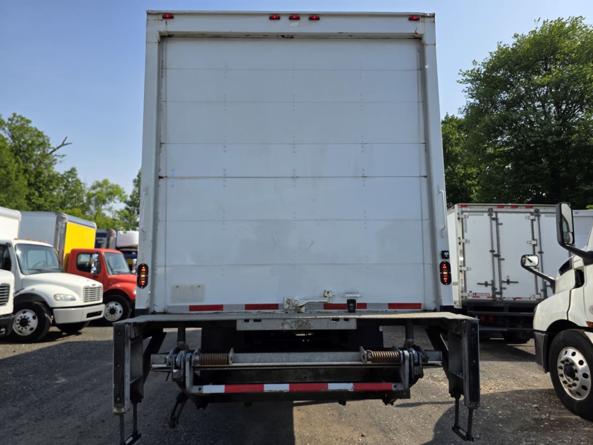 2018 Freightliner M2 106 686374