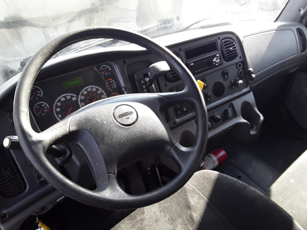 2018 Freightliner/Mercedes M2 106 686388