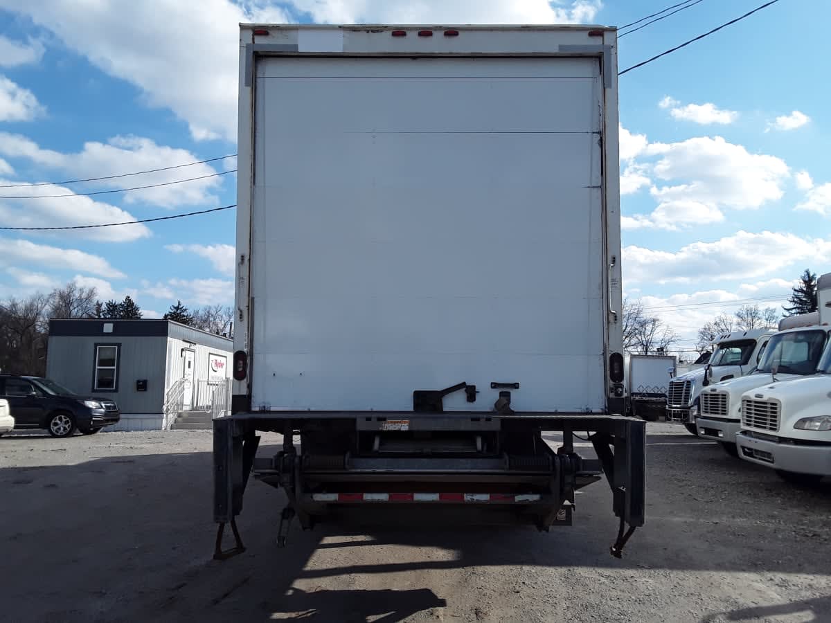 2018 Freightliner/Mercedes M2 106 686388