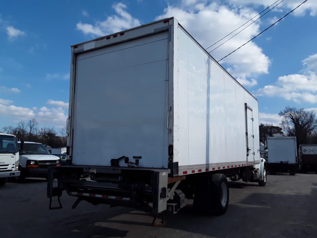 2018 Freightliner/Mercedes M2 106 686388