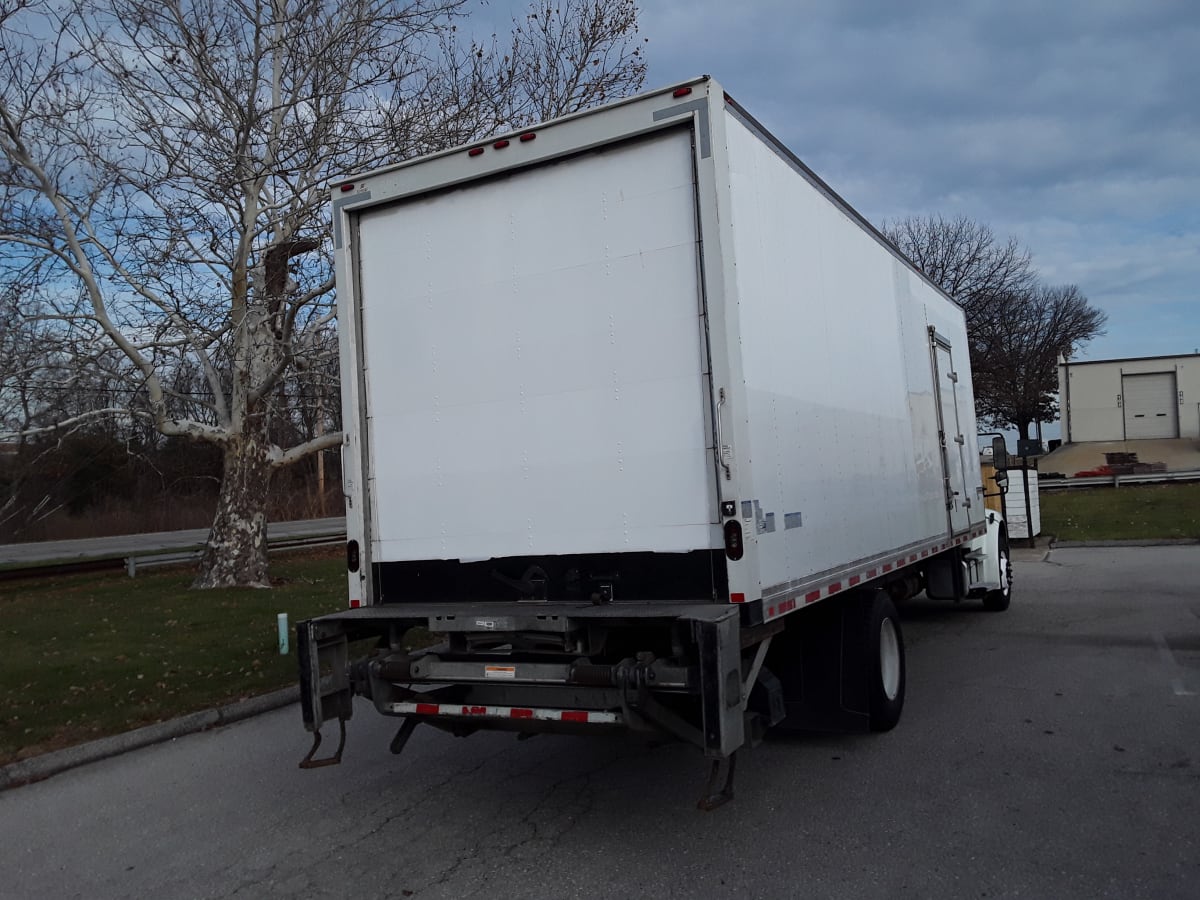 2018 Freightliner/Mercedes M2 106 686404