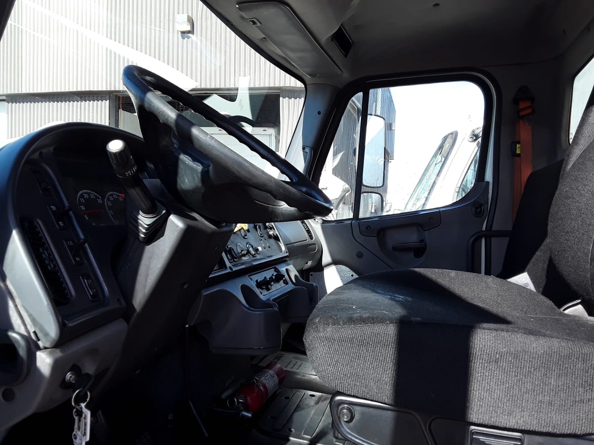 2018 Freightliner/Mercedes M2 106 686406