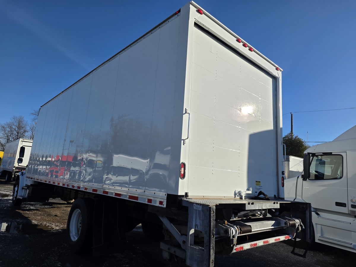 2018 Freightliner/Mercedes M2 106 686416