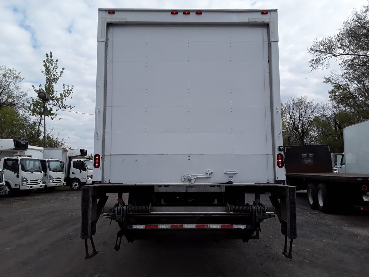 2018 Freightliner/Mercedes M2 106 686420