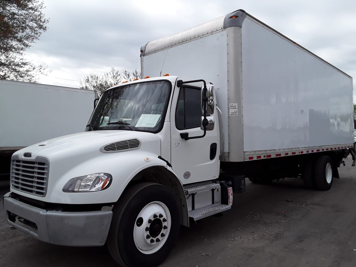 2018 Freightliner/Mercedes M2 106 686420