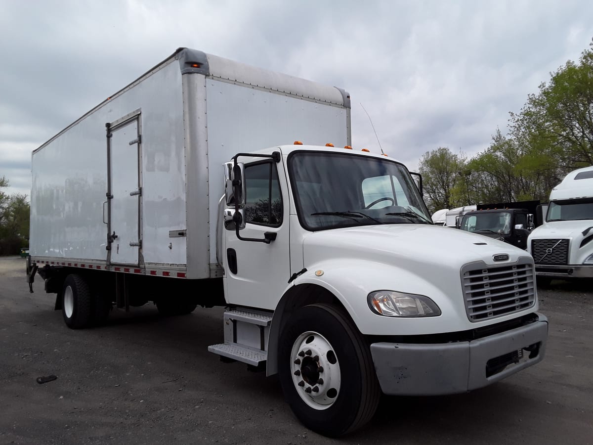 2018 Freightliner/Mercedes M2 106 686420