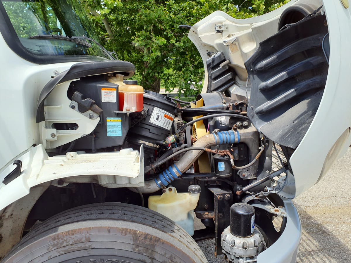 2018 Freightliner/Mercedes M2 106 686426