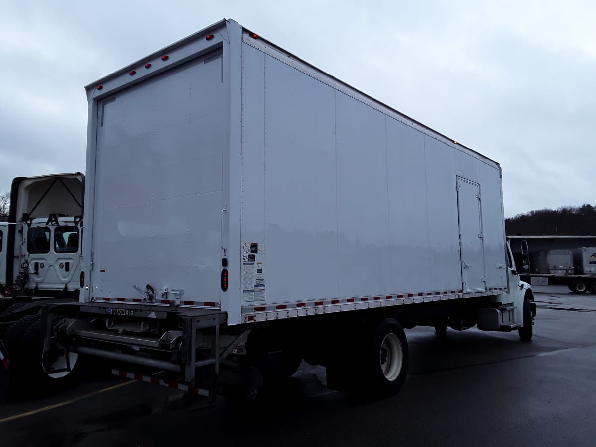 2018 Freightliner/Mercedes M2 106 686433