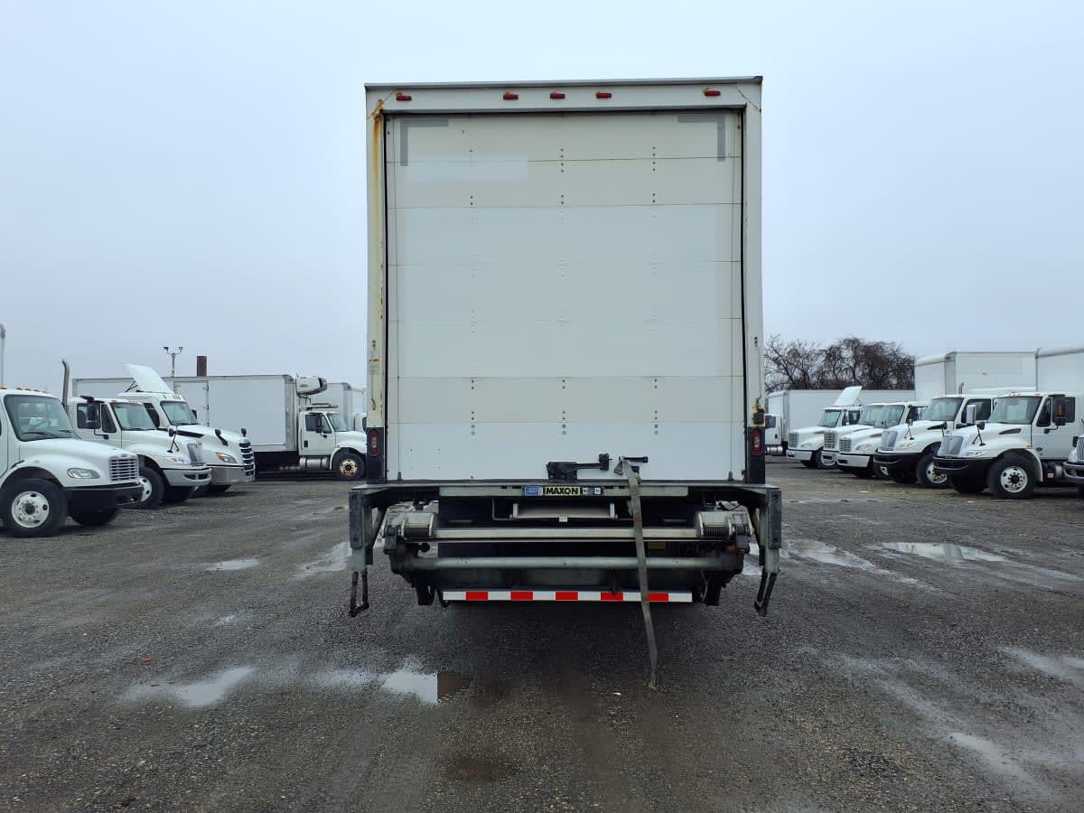 2018 Freightliner/Mercedes M2 106 686443