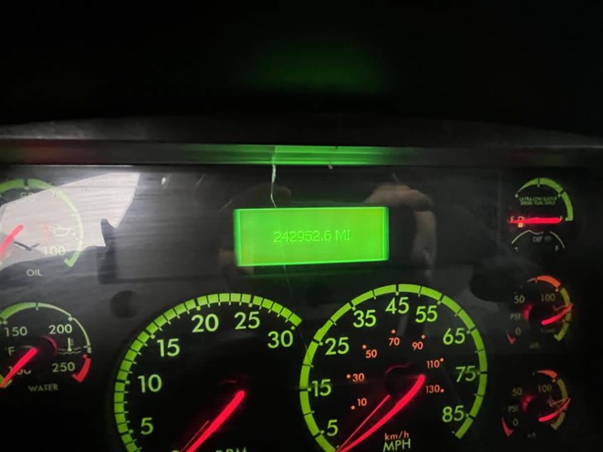 2018 Freightliner/Mercedes M2 106 686594