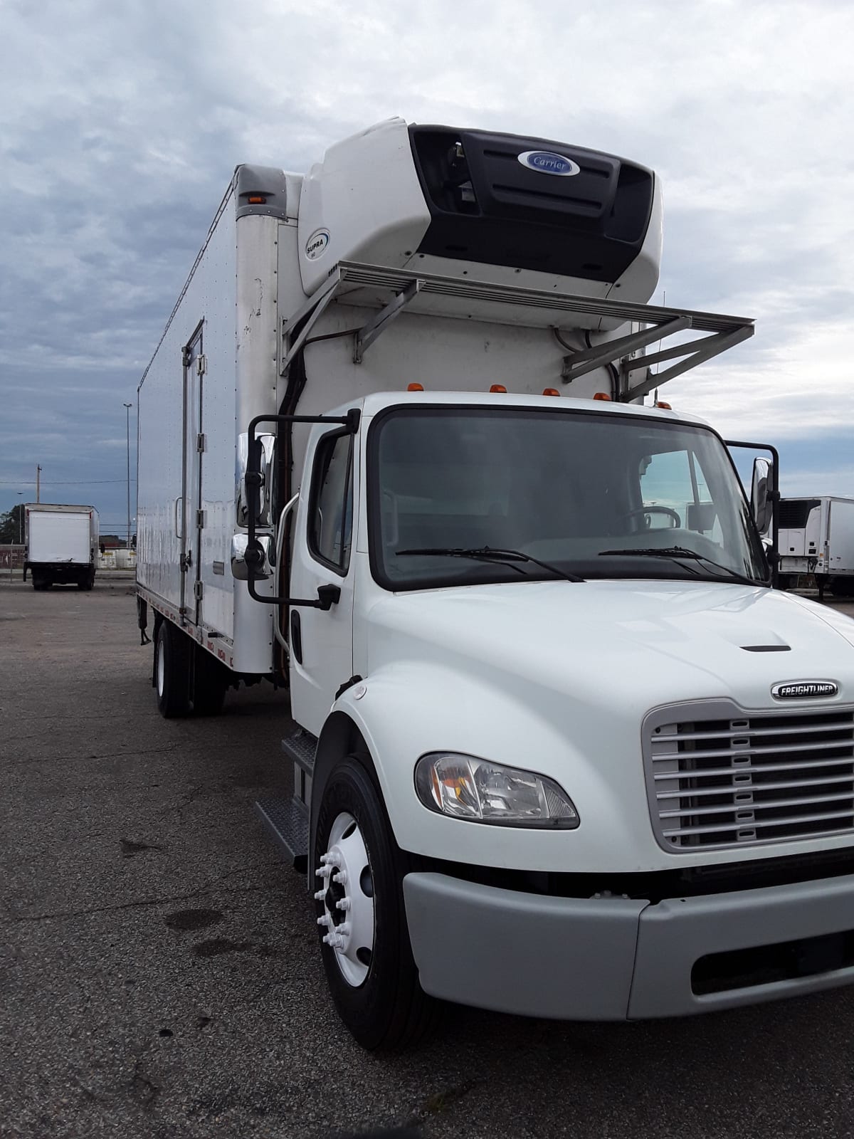 2018 Freightliner/Mercedes M2 106 686597