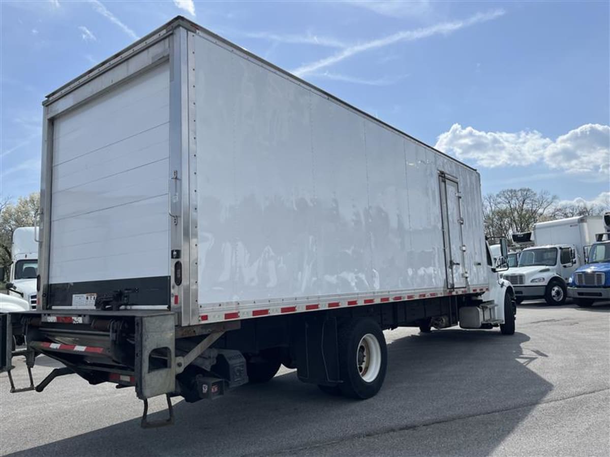 2018 Freightliner/Mercedes M2 106 686606