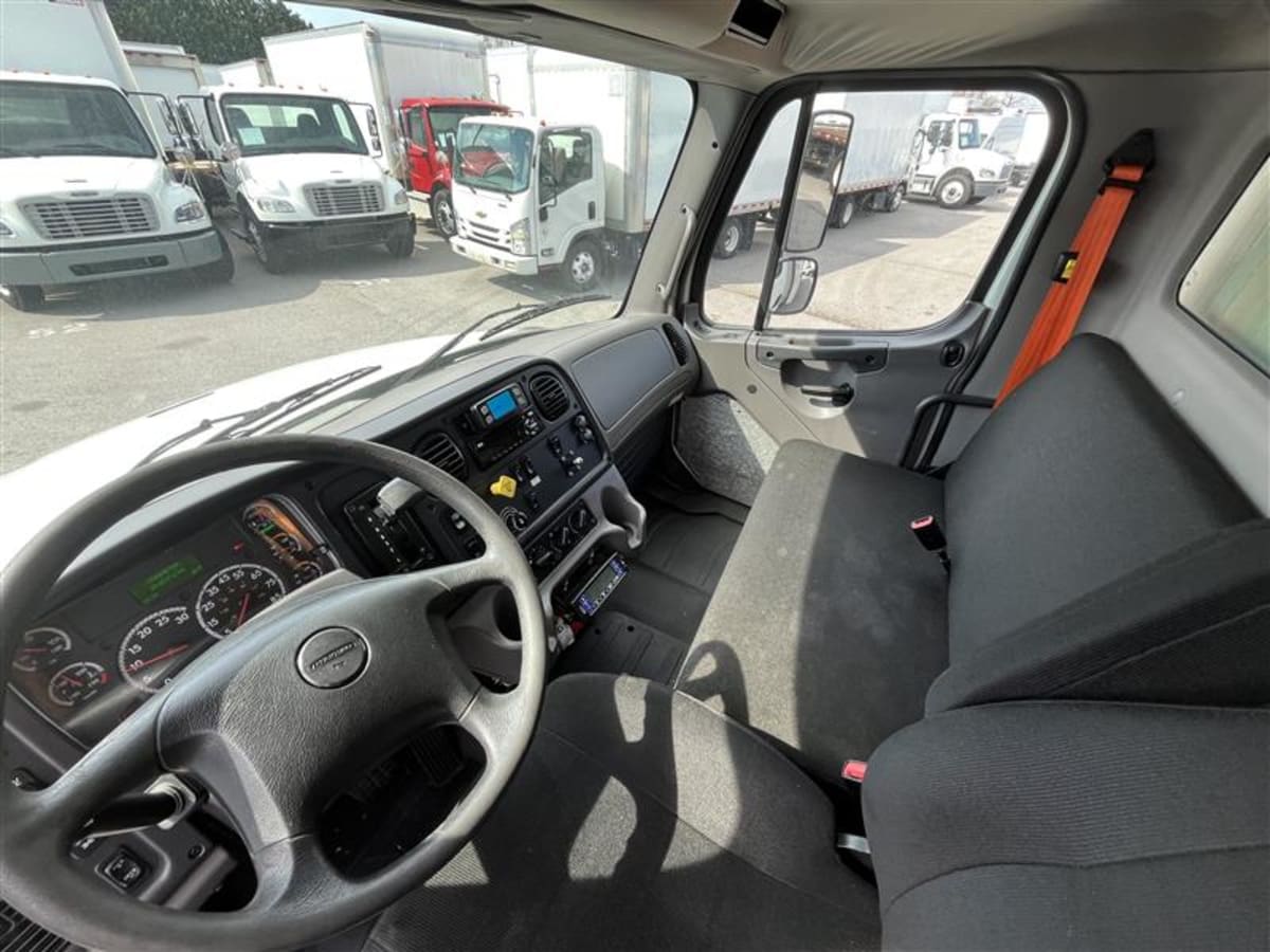 2018 Freightliner/Mercedes M2 106 686606