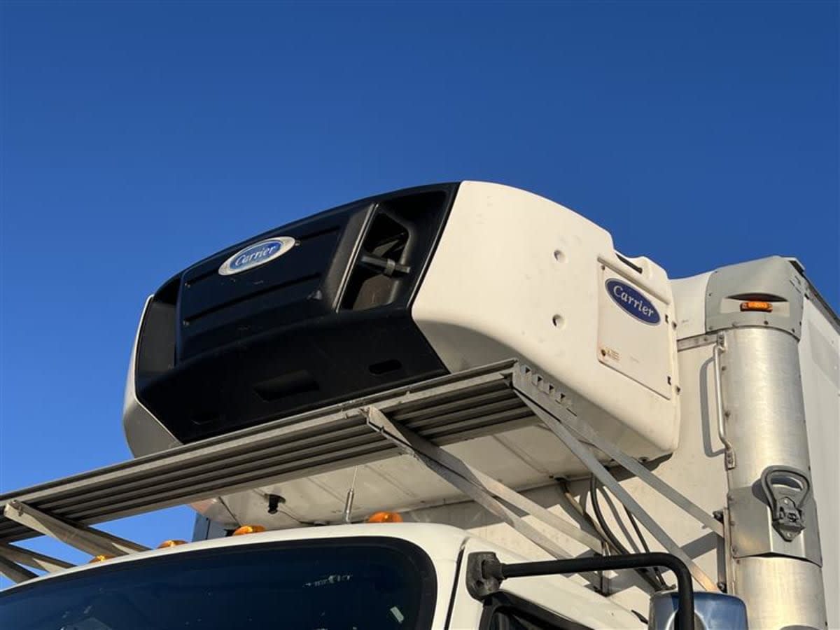 2018 Freightliner/Mercedes M2 106 686609