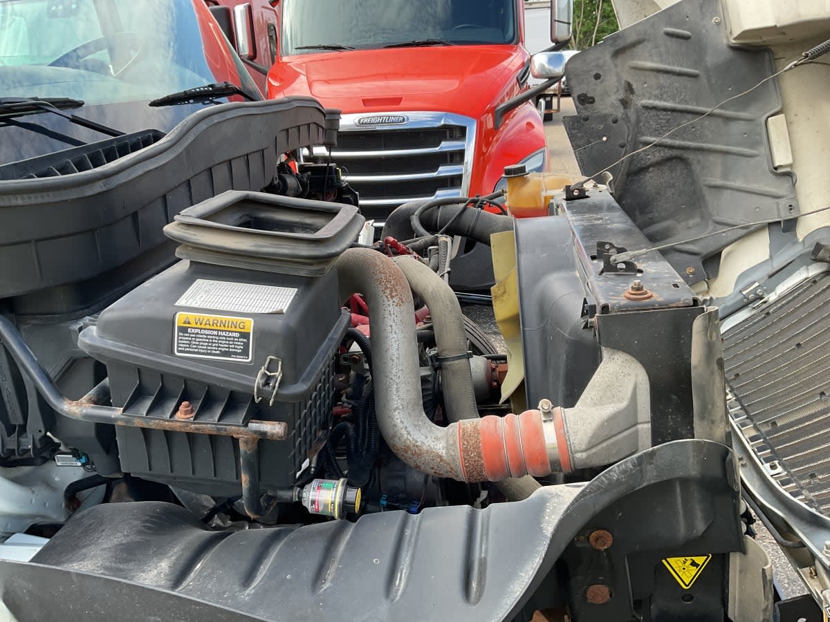 2018 Navistar International 4300 686639