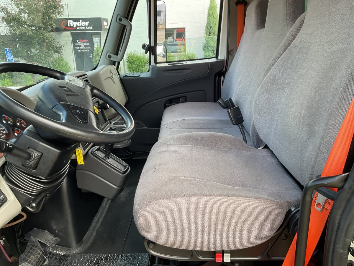 2018 Navistar International 4300 686639
