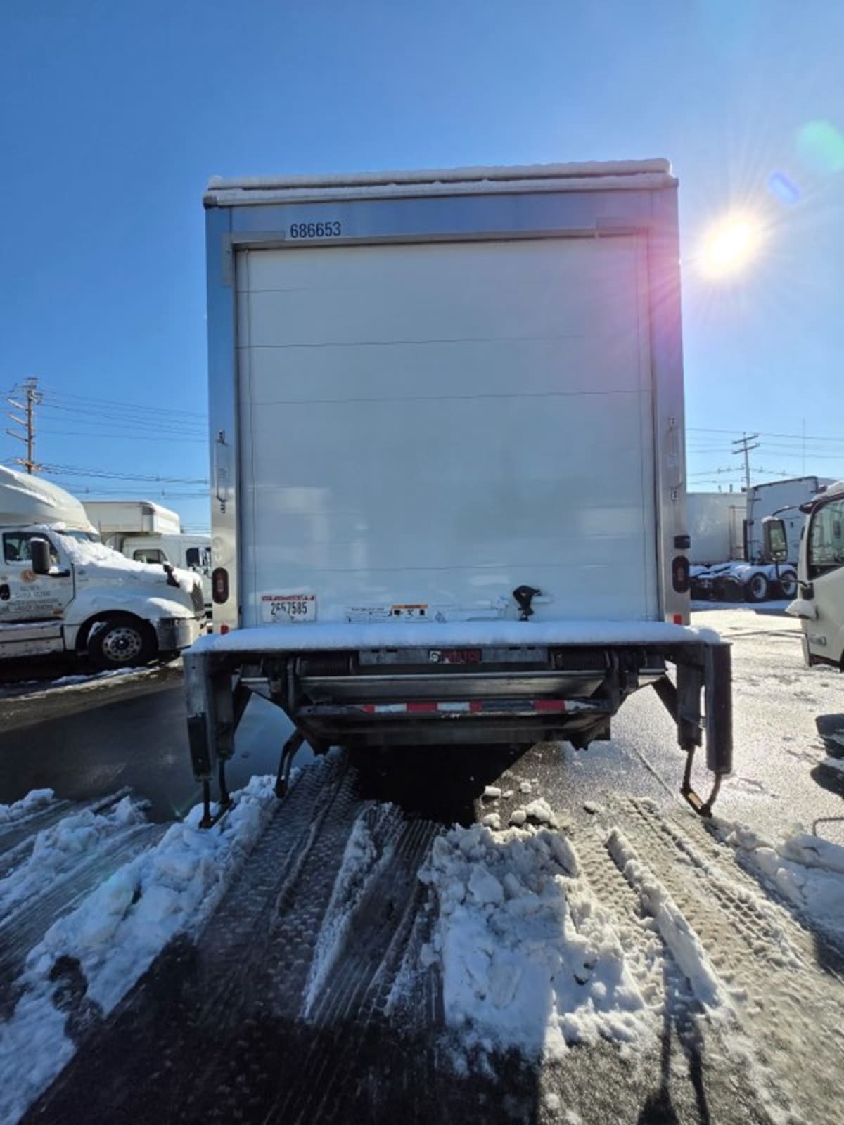 2018 International 4300 - image 5