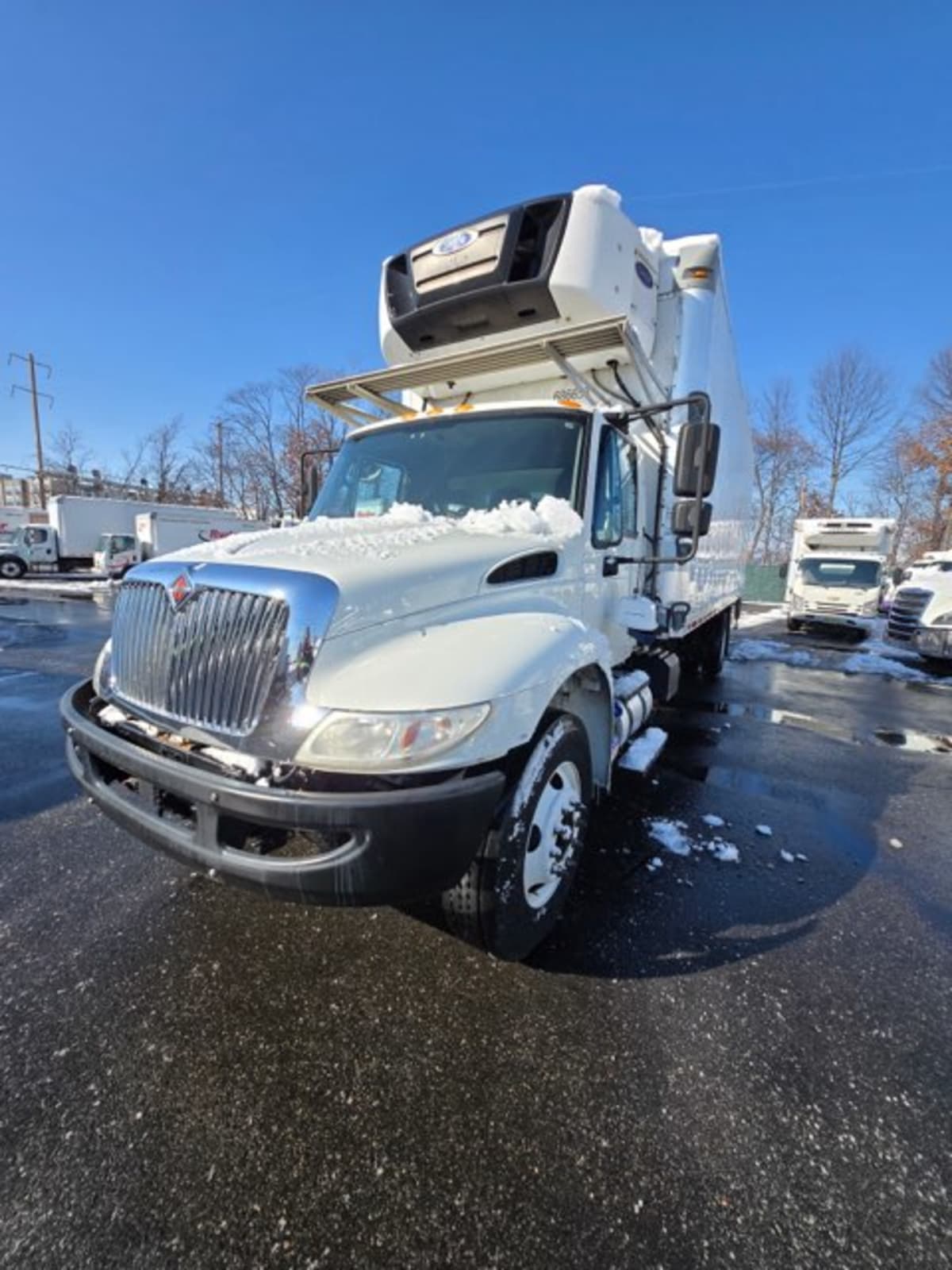2018 International 4300 - image 4