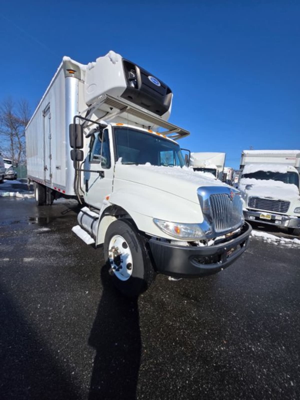 2018 International 4300 - image 3
