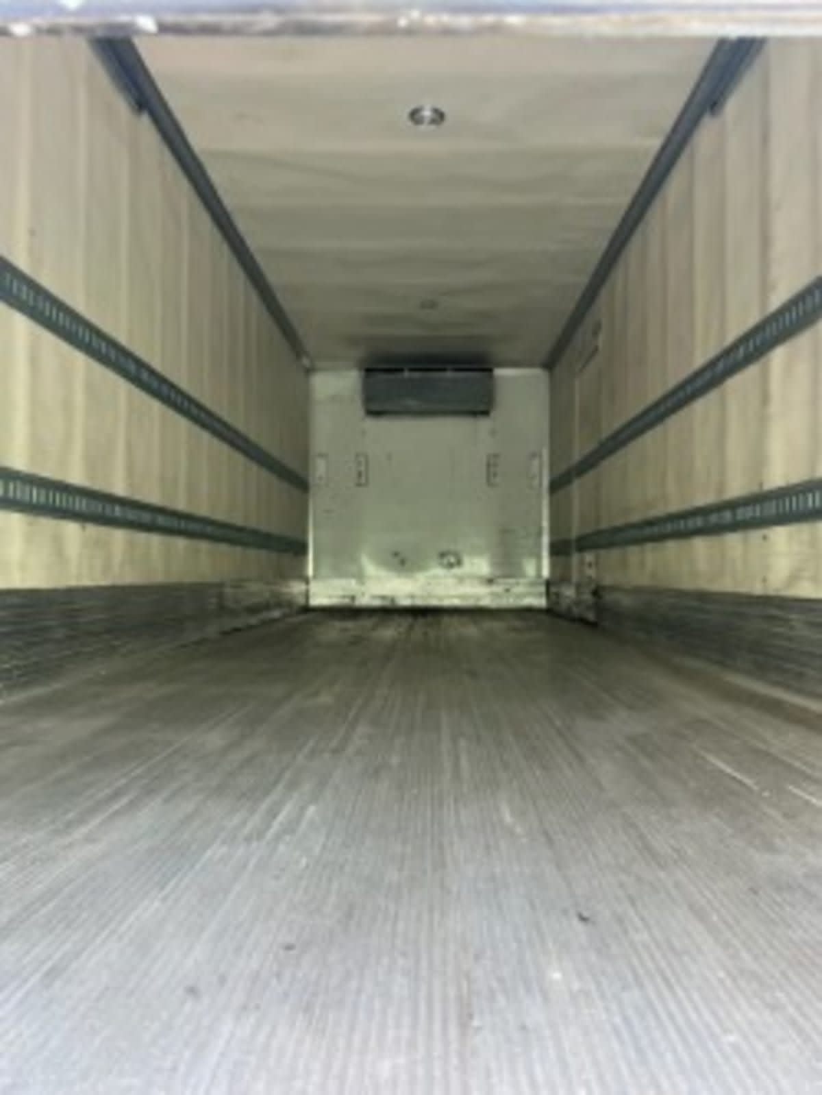 2018 International 4300 - image 9