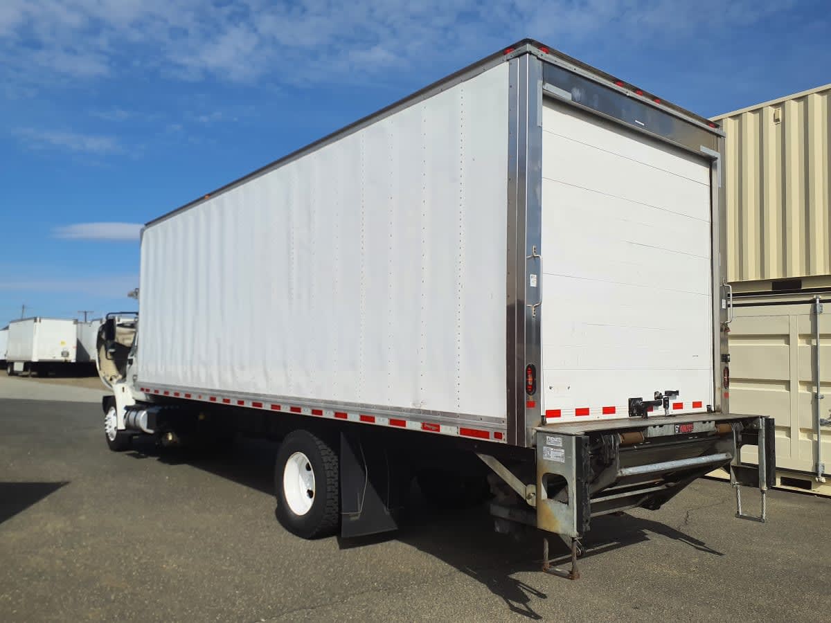 2018 Navistar International 4300 686706