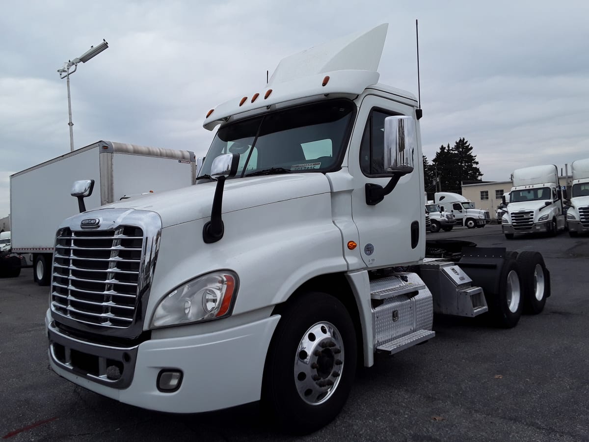2018 Freightliner/Mercedes CASCADIA 125 686753