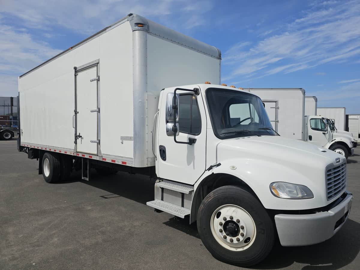 2018 Freightliner M2 106 687367